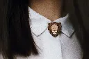 lion_brooch.webp