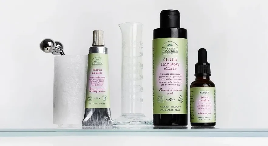 900-1_zazrak-na-akne-2445x1200-sirka.webp