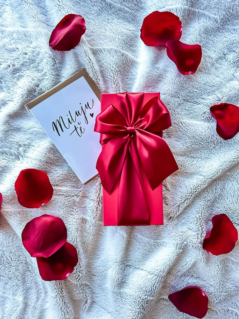 Kazetka_10ks_Cervena_250206_ (11).webp